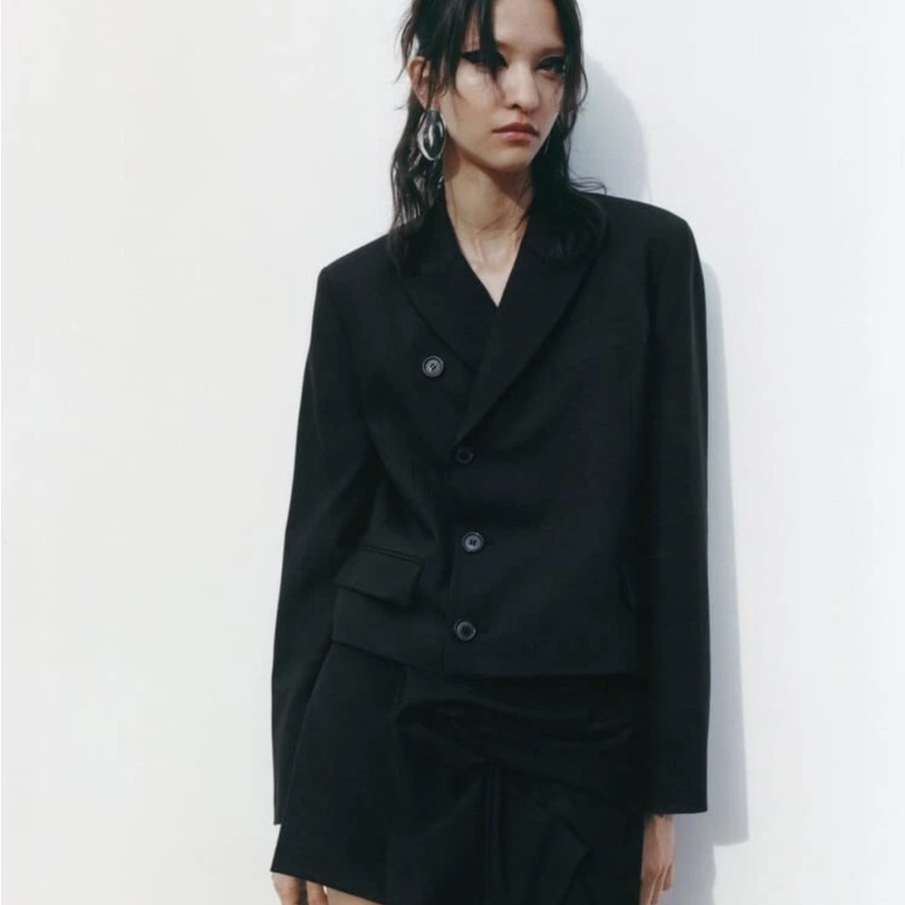 Zara Cropped Blazer